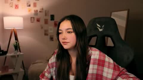 Rachel online show from November 24, 8:40 pm