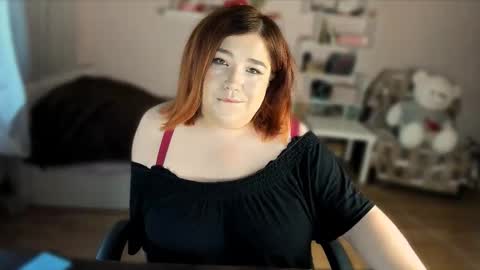 Snapshot of vi__vixen chatting on October 14, 9:01 am Vi Vixen online show from October 14, 9:01 am