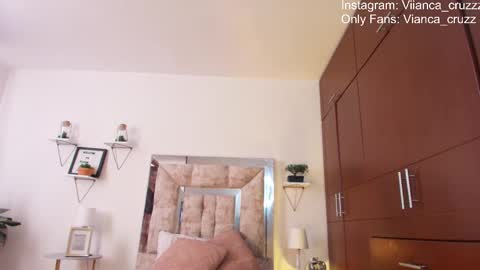 Snapshot of vianca_cruzz chatting on October 6, 1:29 pm Vianca Cruz online show from October 6, 1:29 pm