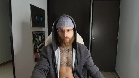 vickingcock7 online show from May 11, 8:21 am