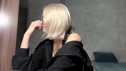 Victoria online show from January 16, 6:33 am