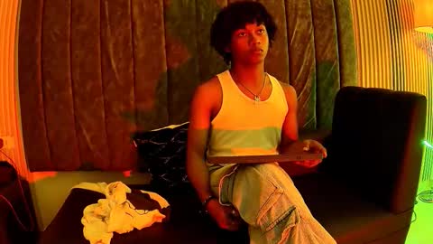 VICO  online show from March 26, 9:31 pm