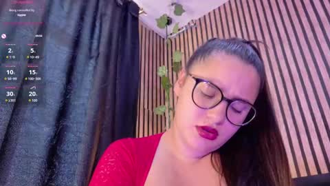 Snapshot of victoria__ponce chatting on October 2, 9:02 pm victorira online show from October 2, 9:02 pm