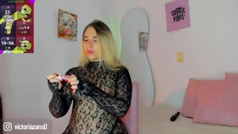 Victoria  independent model online show from April 29, 4:12 pm