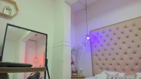 victoria_kitt online show from July 4, 7:28 pm