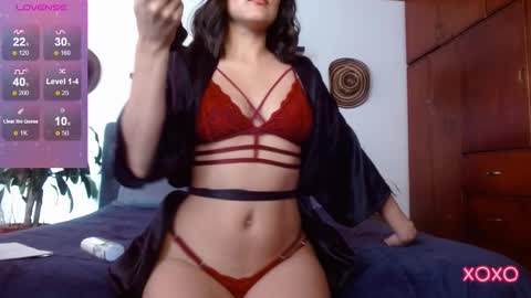 Snapshot of victoria_martelo chatting on December 27, 3:59 pm VICTORIA MARTELO online show from December 27, 3:59 pm