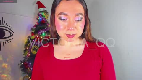 D A N I online show from December 19, 4:13 am