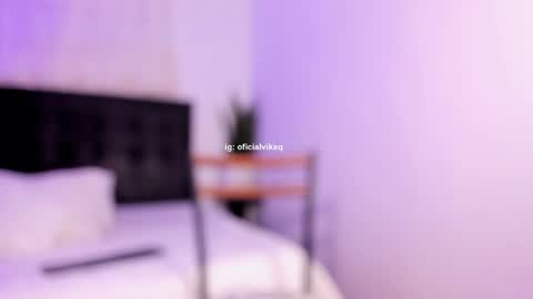 D A N I online show from April 13, 1:21 am