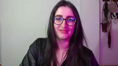 Victoria online show from March 27, 9:38 pm