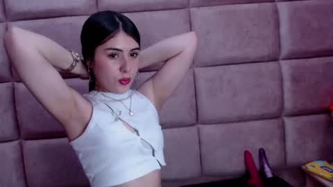 Snapshot of victoria_storm_ chatting on February 8, 7:16 pm victoria_storm_ online show from February 8, 7:16 pm