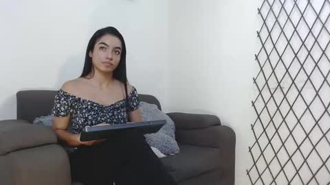 Vicky online show from February 24, 3:37 pm