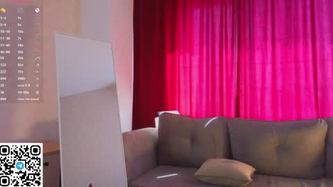 victoriahouston online show from May 13, 6:45 am