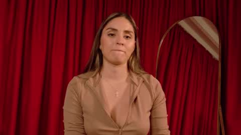 VictoriaNova online show from March 18, 9:31 pm