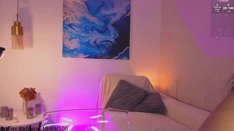 Maria Victoria online show from April 11, 11:25 am