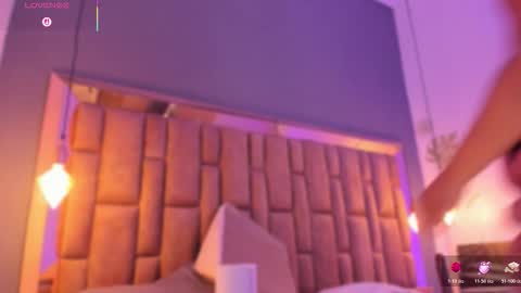 Victoria  online show from October 27, 5:13 pm