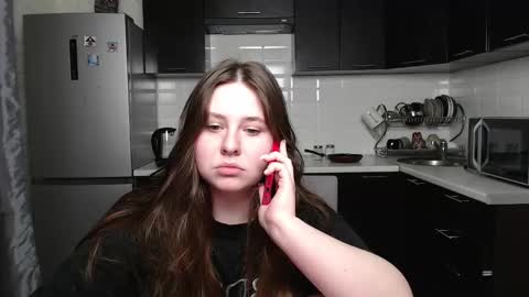 victoriassecrets_ online show from December 6, 12:44 pm