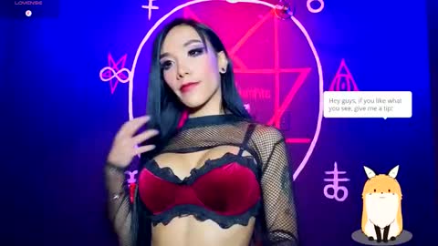 Victoria Vampire online show from October 3, 5:38 am