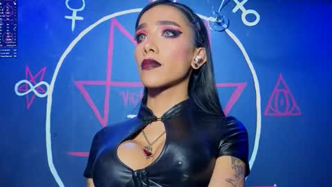 Victoria Vampire online show from October 10, 3:34 am