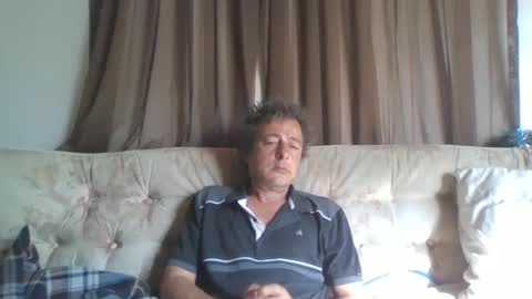 Snapshot of vids1977 chatting on October 4, 4:27 pm vids1977 online show from October 4, 4:27 pm