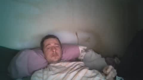 Snapshot of vids1977 chatting on February 2, 4:05 am vids1977 online show from February 2, 4:05 am