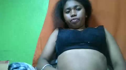 vierge28430 online show from May 25, 5:08 pm