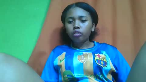 vierge28430 online show from April 23, 12:29 pm