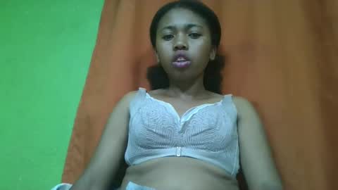 vierge28430 online show from April 21, 2:37 am
