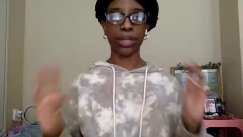 Snapshot of viiickyyy chatting on September 22, 7:29 pm Vicky C Vicky V - Vicky C Baby Baby Vee - Schoolgurl V - V the Qween of Edging - Miss Vicky if U Nasty online show from September 22, 7:29 pm