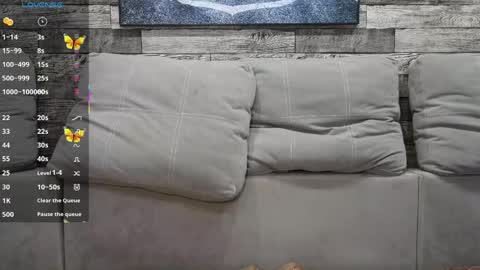 follow my fansly  online show from April 19, 1:45 pm