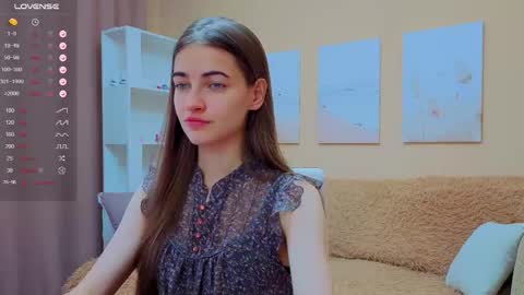 vikiberry online show from September 18, 10:08 am