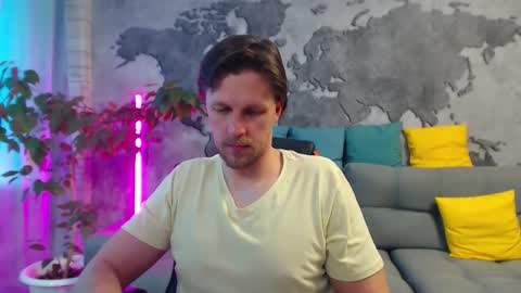 vikingchrisss online show from April 13, 10:52 am