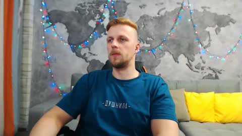 vikingchrisss online show from January 15, 1:31 pm