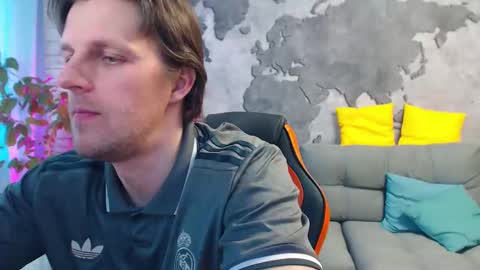 vikingchrisss online show from March 13, 10:07 am