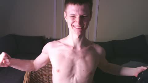 Max online show from January 4, 2:03 am