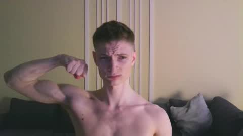 Max online show from October 3, 7:00 pm