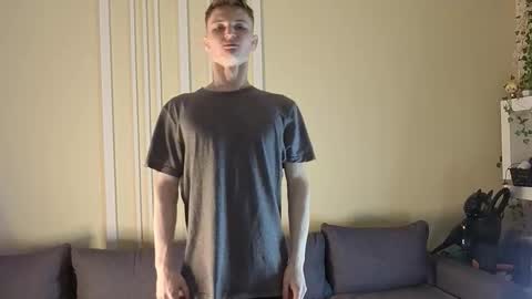 Max online show from February 11, 4:00 pm