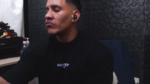 Viktor Herrera online show from October 1, 4:00 am