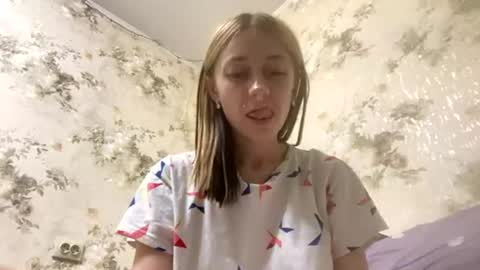 Sweett online show from June 25, 1:46 am