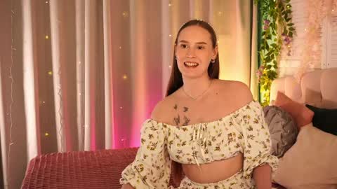  Vi  online show from April 7, 12:29 pm