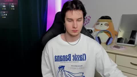 Vincent Strong online show from March 14, 12:20 pm