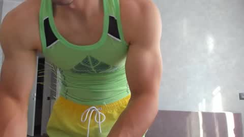 Snapshot of vincent_o chatting on September 23, 12:10 pm Vincent. uncut 18cm online show from September 23, 12:10 pm