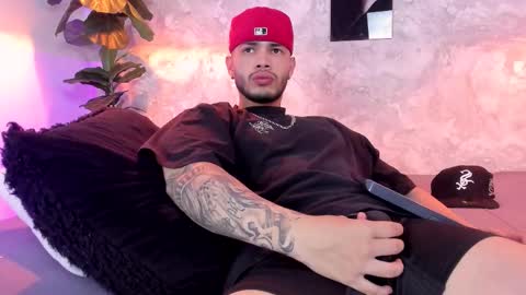 Vincent online show from October 16, 5:07 am