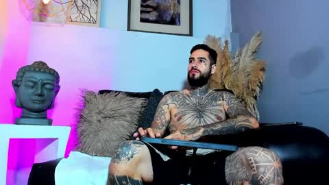 Vincent Sartori online show from April 6, 4:46 am