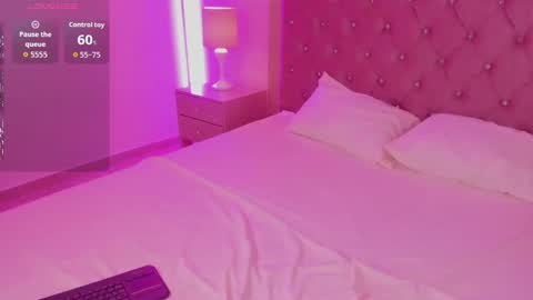 Vin  online show from February 21, 6:33 pm