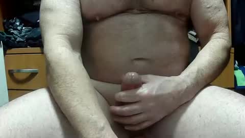 Snapshot of vinnyglass chatting on January 4, 4:11 pm Vinny online show from January 4, 4:11 pm