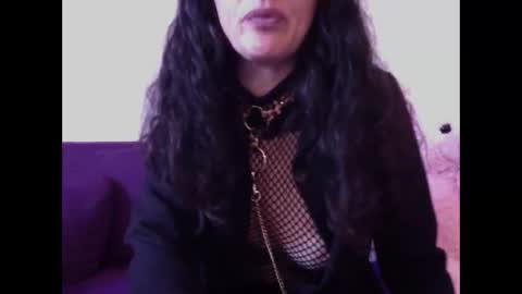 Violette online show from March 21, 4:55 pm