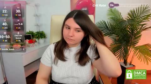 Snapshot of viola__shy chatting on October 7, 9:55 pm Viola online show from October 7, 9:55 pm