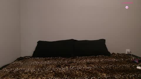 Your WetWildWhore online show from April 8, 10:13 pm