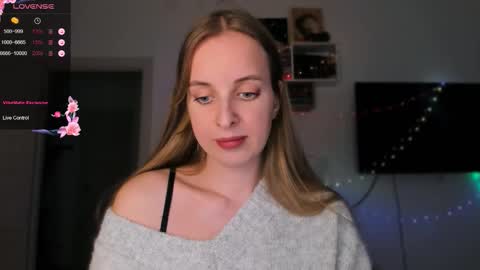 Violet online show from December 4, 12:05 pm