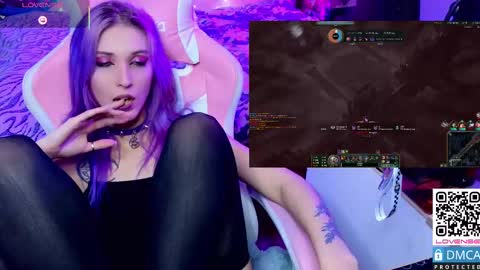 Snapshot of violet_noir_ chatting on February 27, 2:32 pm Deya online show from February 27, 2:32 pm